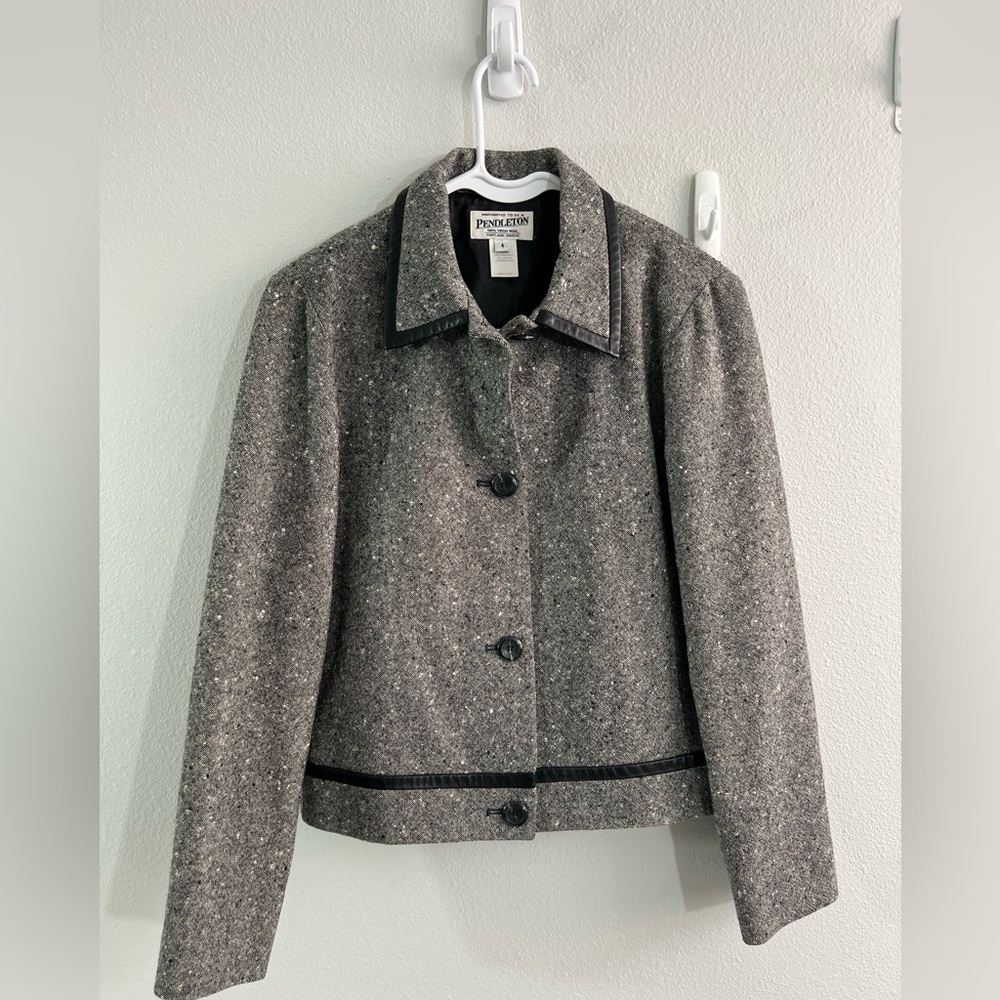 Pendleton Women's Gray‎ Wool Jacket size 4